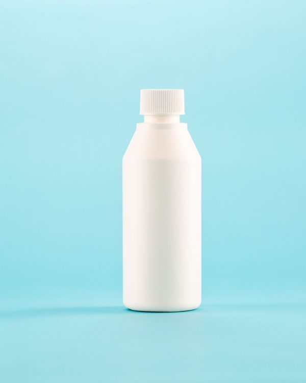 250 ml round plastic bottle