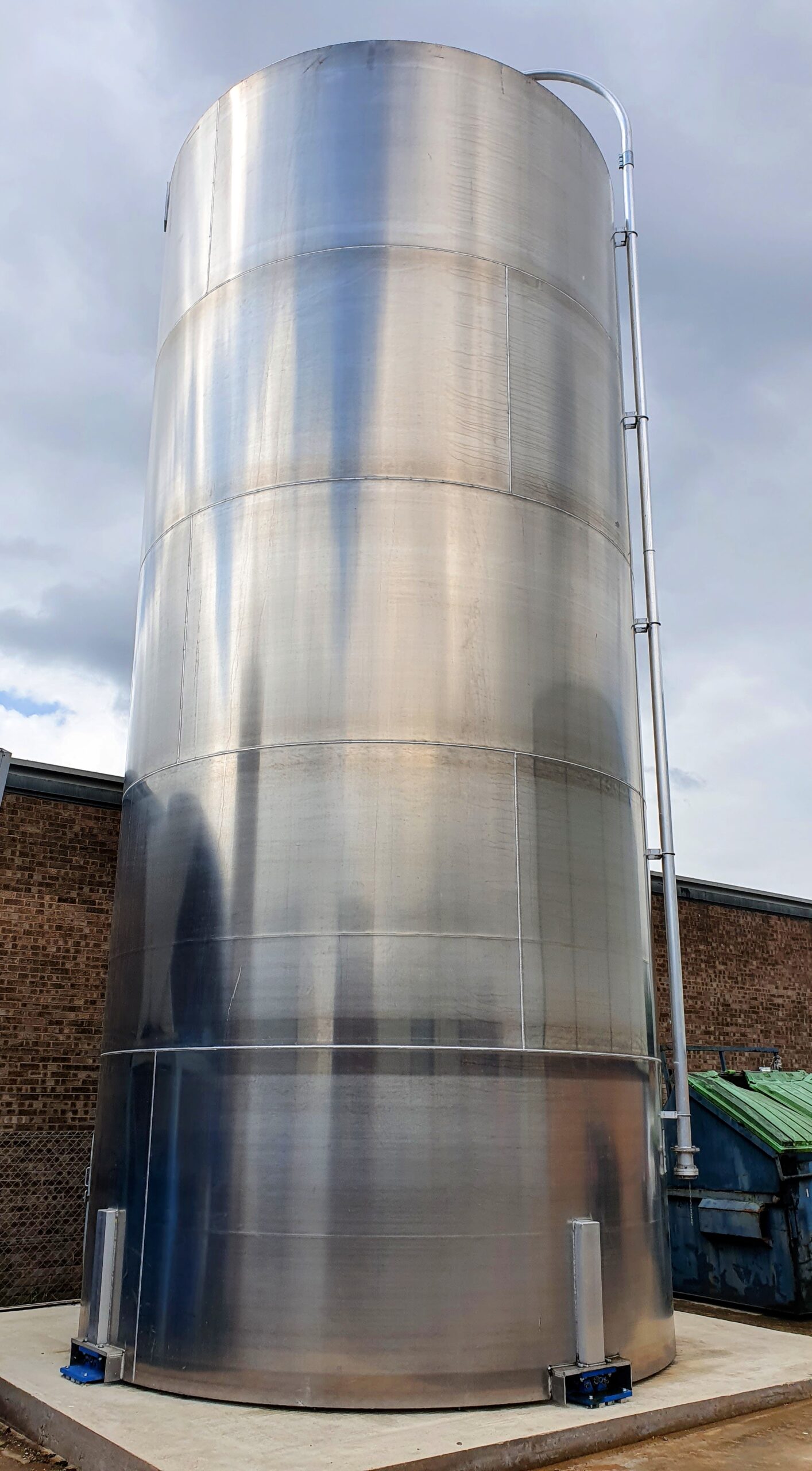Silo 2 New PCR material silo